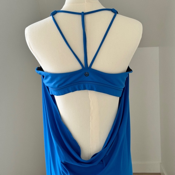Lululemon CYB Tank | Neon Blue, Size 10, Lightweight & Breathable - Picture 3 of 5